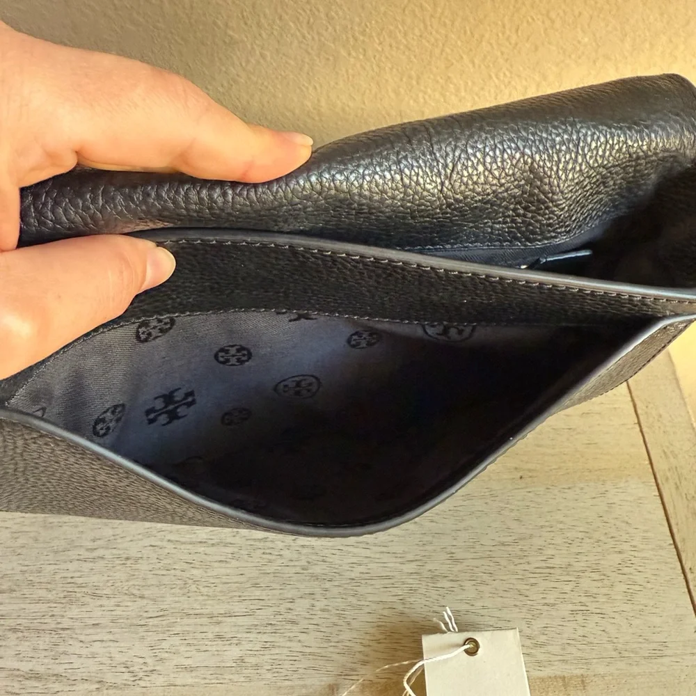 Tory Burch Serif T Leather Saddle Bag